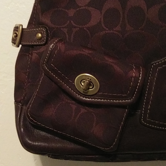 Coach 11141 Leigh Bag - Picture 4 of 16